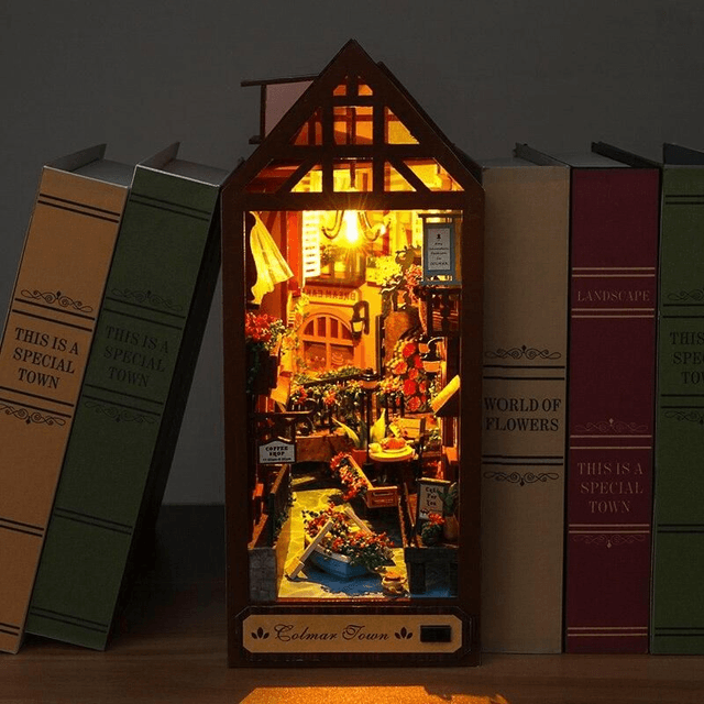 Creative DIY Bookend - Colmar Town